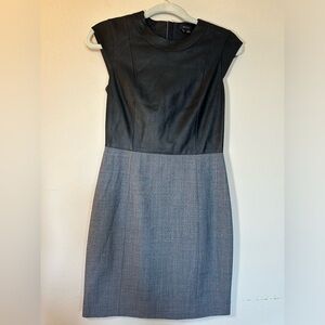 Vintage THEORY Sheath Dress two tone Tailored Dress 
Size 2